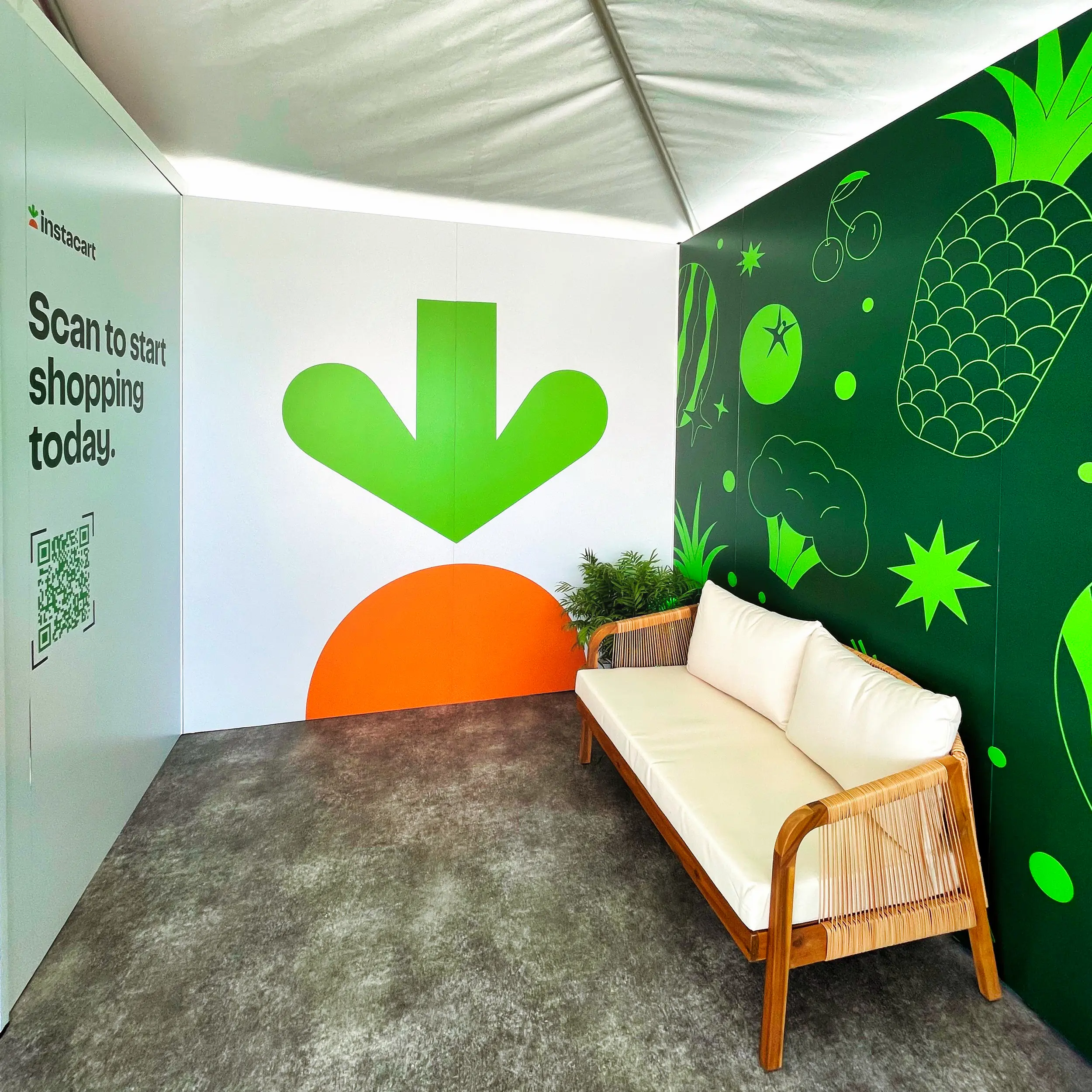 Instacart HyVee Experiential Activation