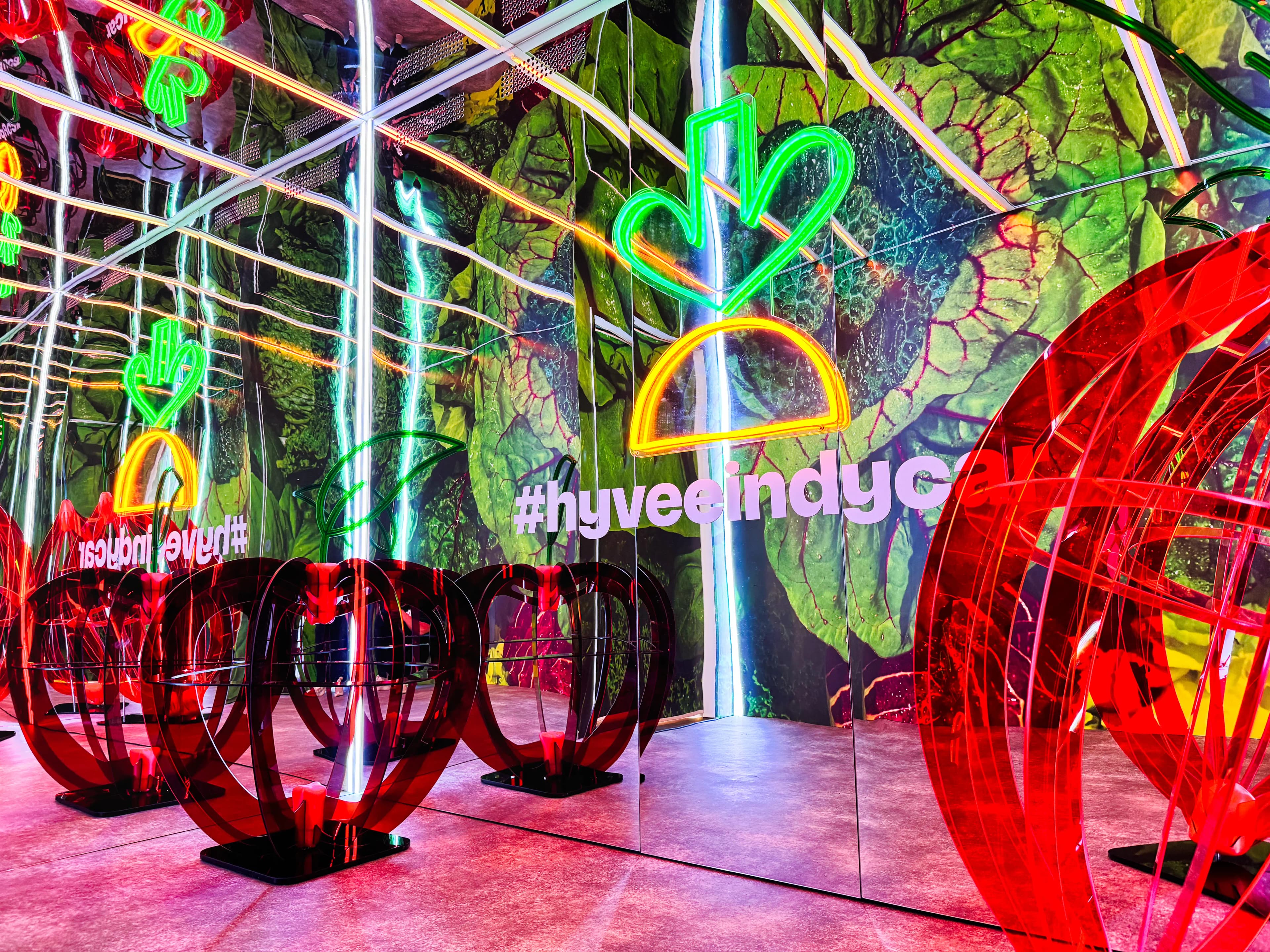 Instacart HyVee Experiential Activation, experiential brand activation, for Hyvee IndyCar