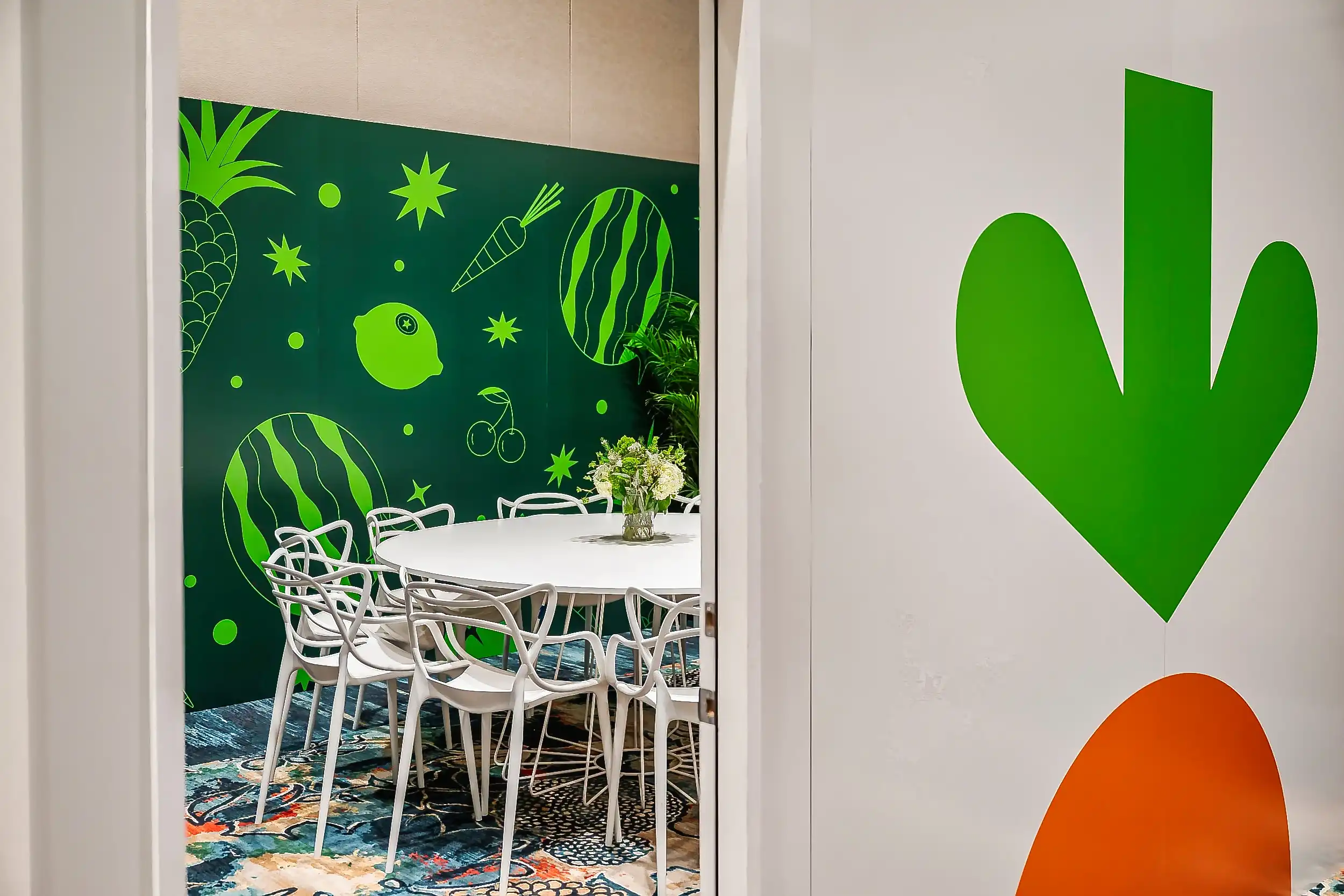 Instacart Meeting Room